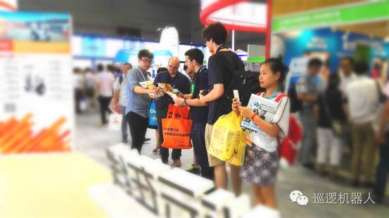 尚云在線助力國(guó)際機(jī)器人展 開(kāi)拓巡邏機(jī)器人市場(chǎng)(圖6) 尚云在線助力國(guó)際機(jī)器人展 開(kāi)拓巡邏機(jī)器人市場(chǎng)(圖6)